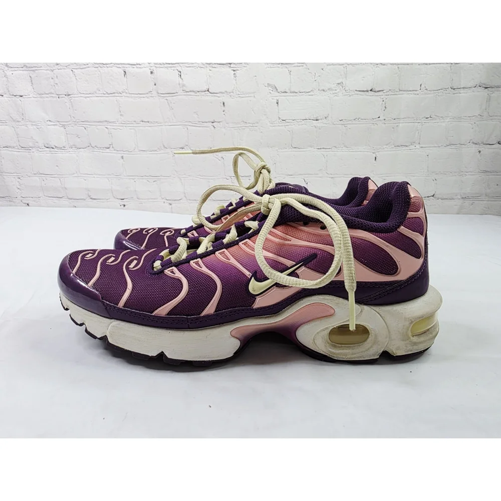 Nike Air Max Plus TN Tuned Lucky Charms Sneakers Purple Girl's Size 7Y